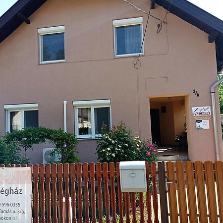 Tiszafüred Partifecske Vendeghaz酒店 外观 照片